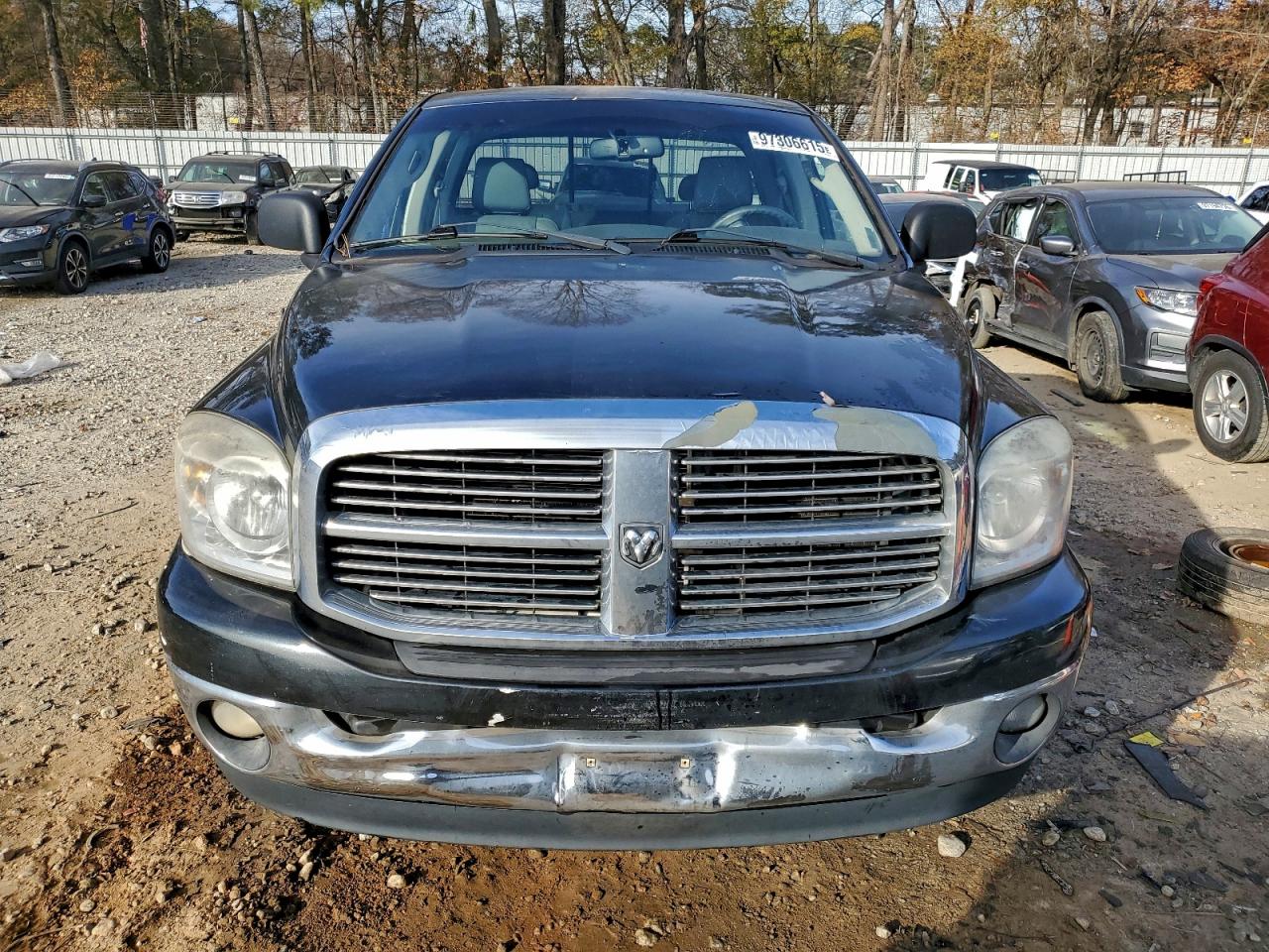 Dodge Ram 1500 St Image 9