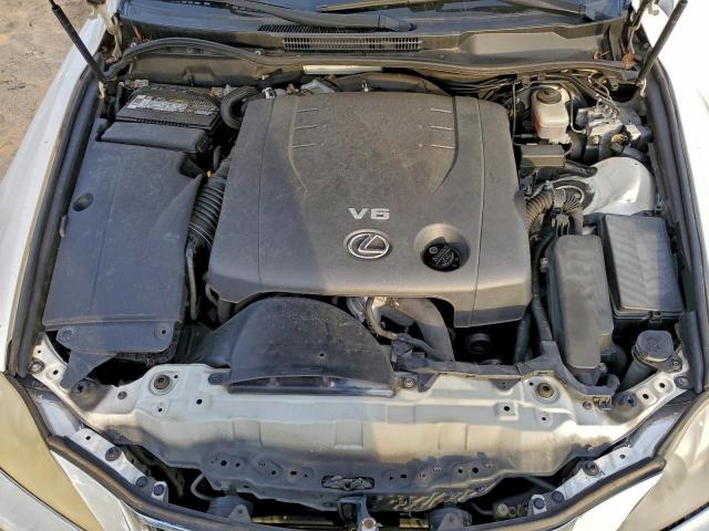 Lexus Is 250 Image 12