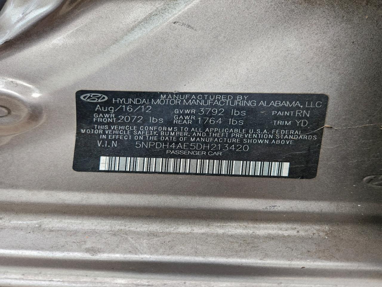 Hyundai ELANTRA Gls Image 10