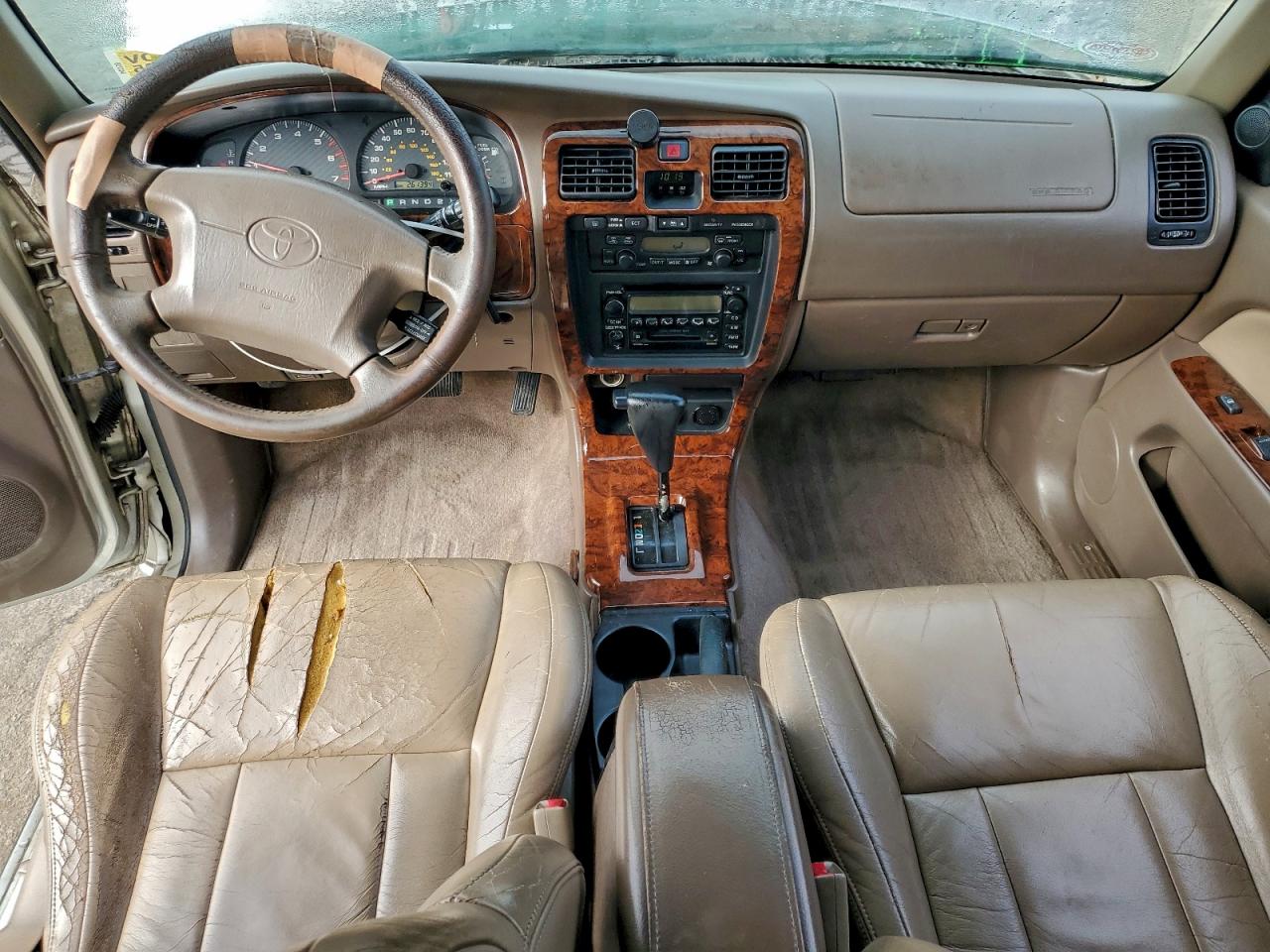 Toyota 4Runner Limited Image 10