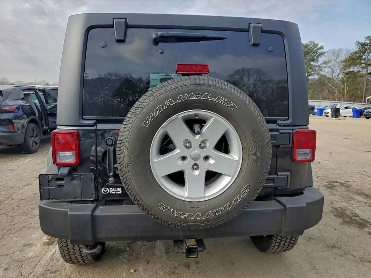 Jeep Wrangler Sport Image 3