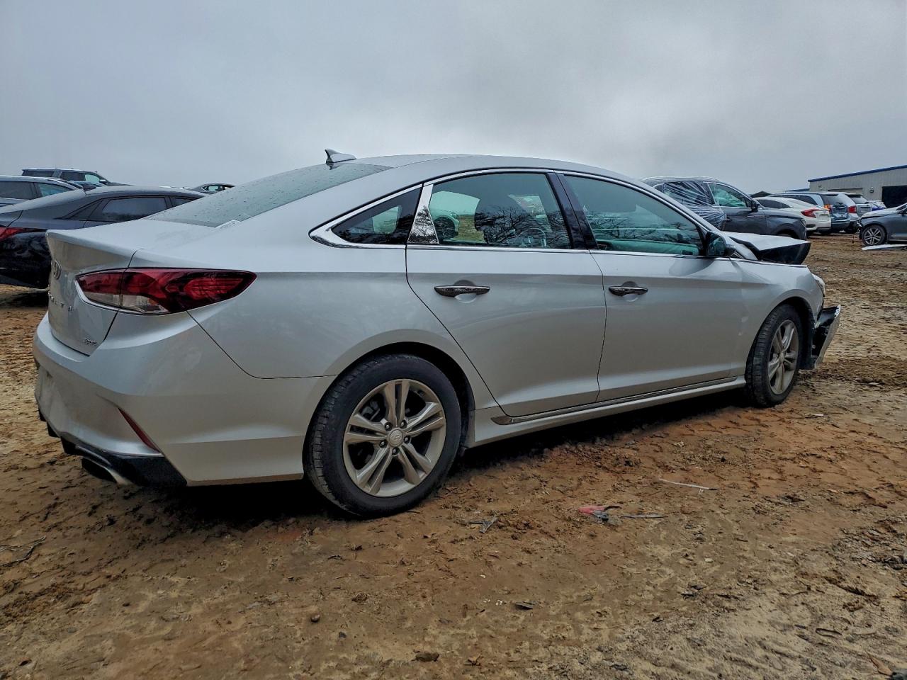 Hyundai SONATA Limited Image 3