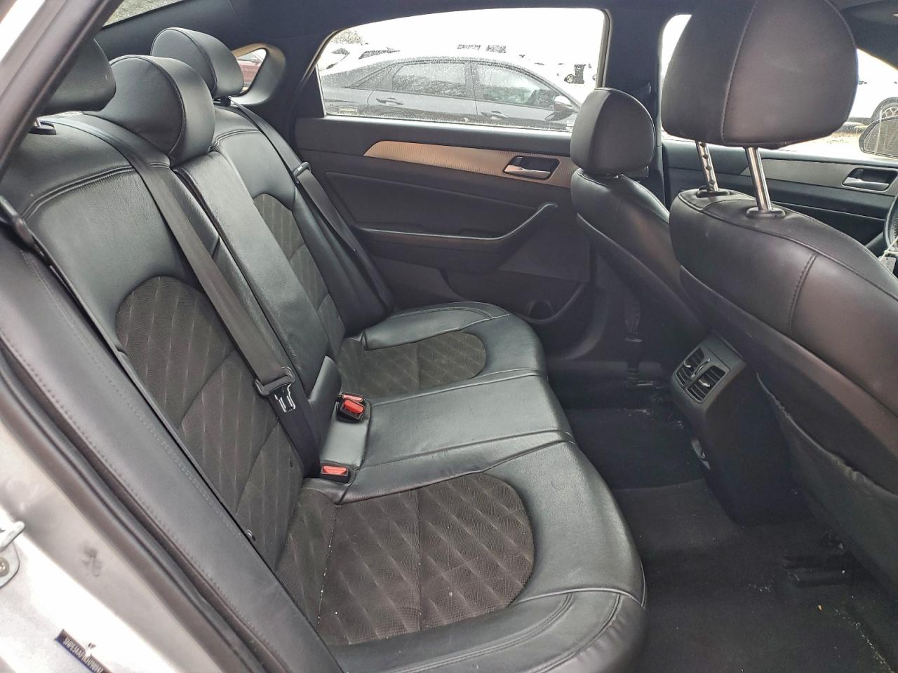 Hyundai SONATA Limited Image 11