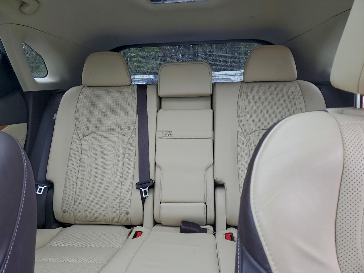 Lexus RX 450h Base Image 4