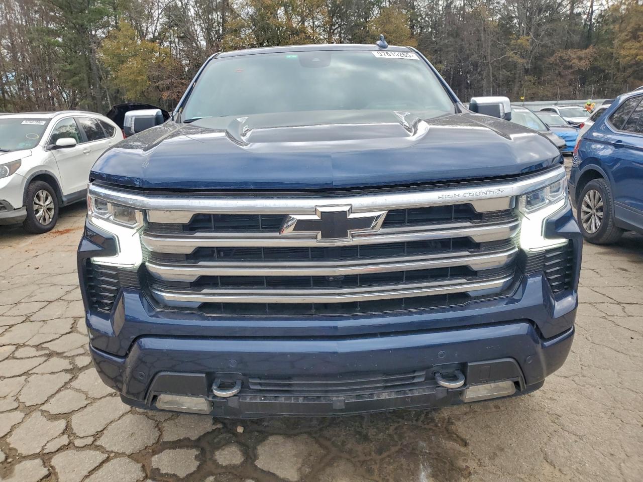 Chevrolet Silverado K1500 High Country Image 11