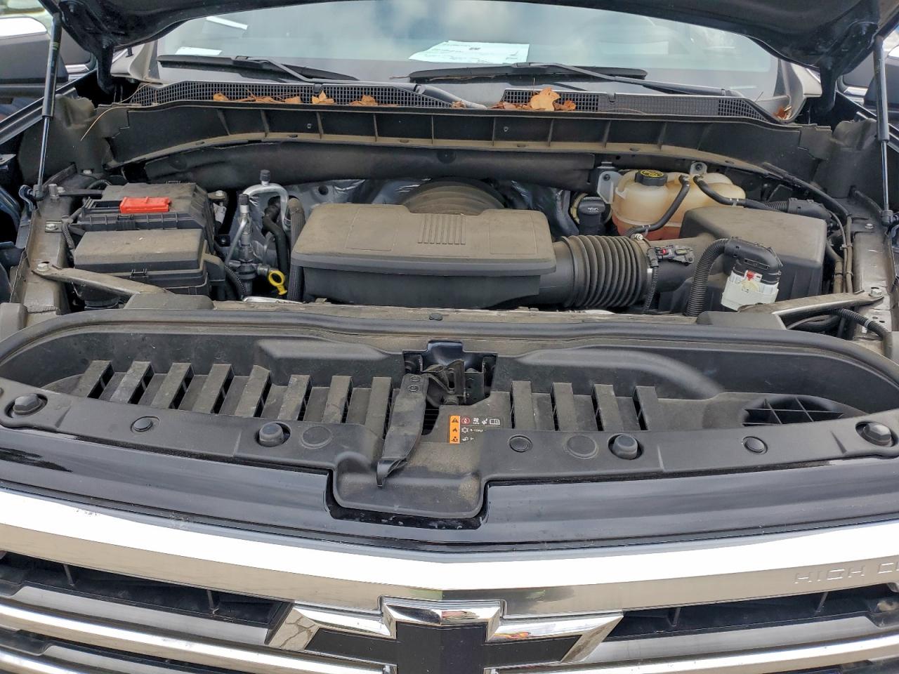 Chevrolet Silverado K1500 High Country Image 6