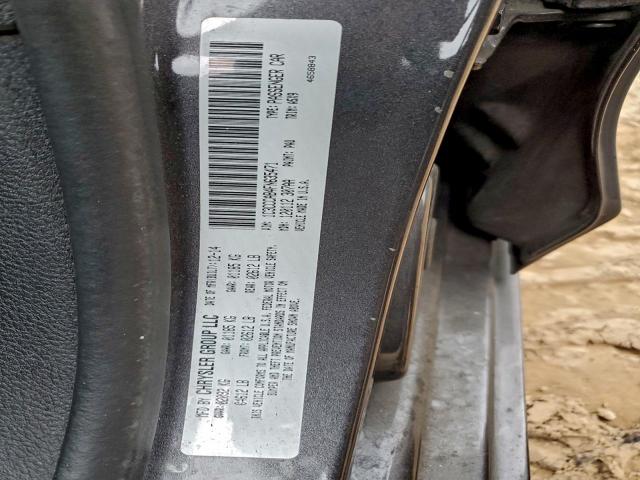 Chrysler 200 Limited Image 12