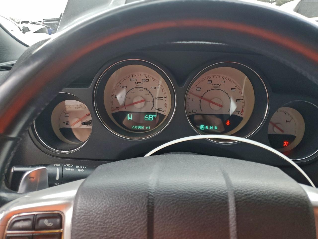 Dodge Challenger Sxt Image 10