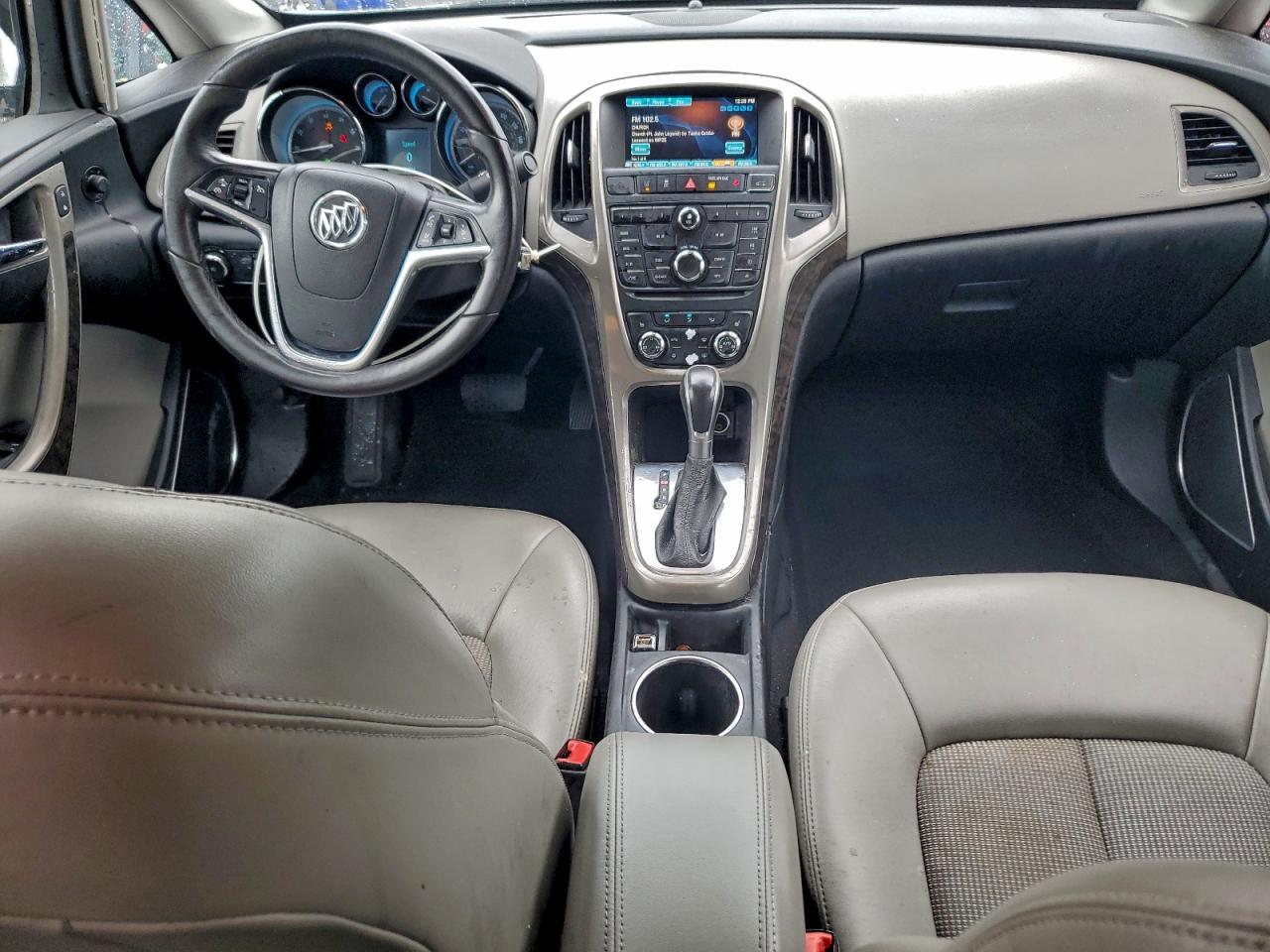 Buick Verano Sport Touring Image 11